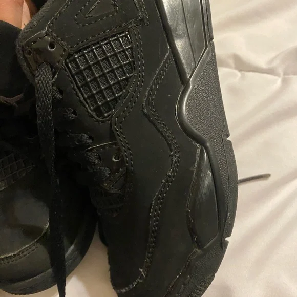 Nike air jordan 4 retro black cat
